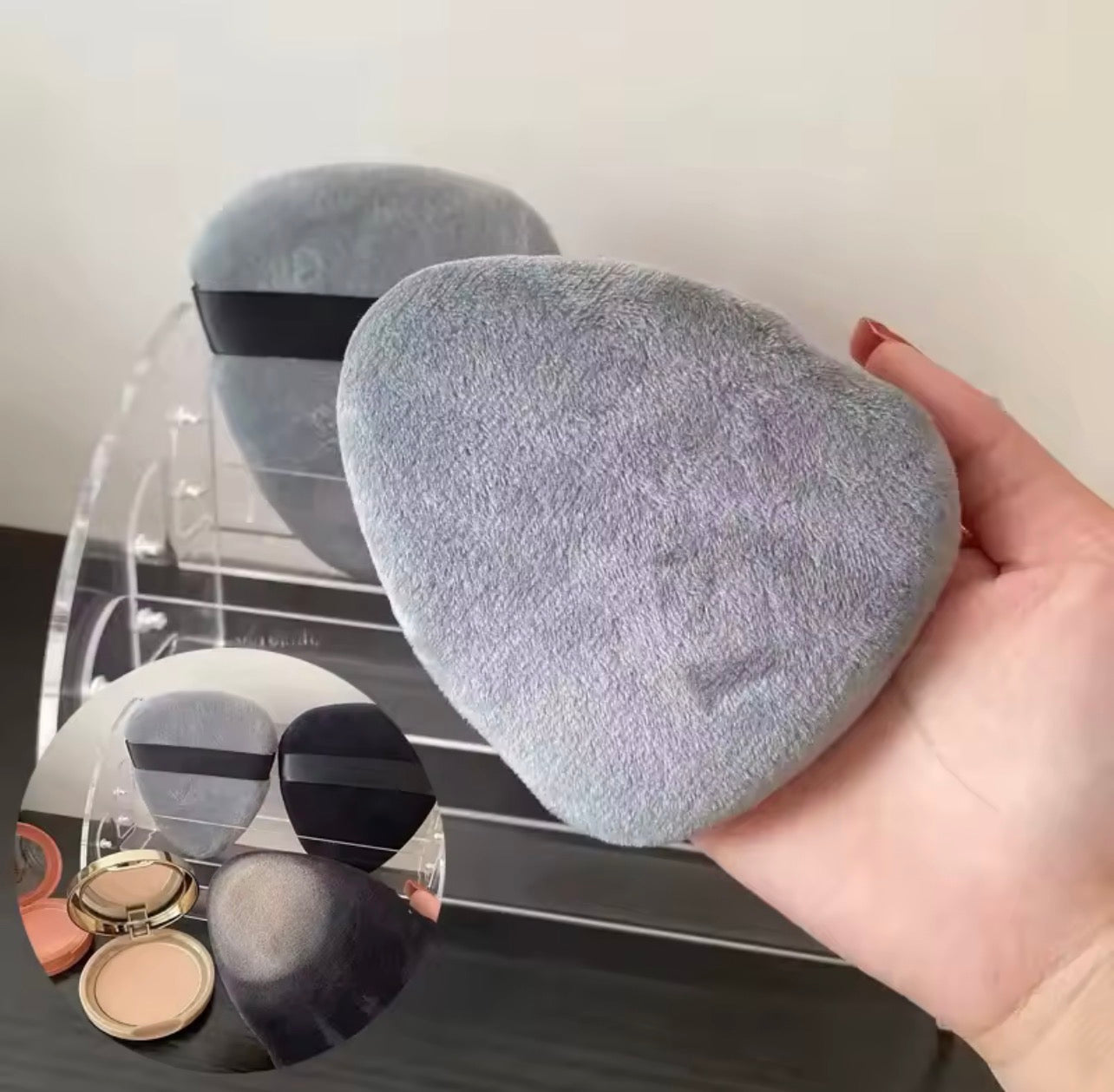 Large Velvet Triangle Powder Puff – Soft Cosmetic Makeup Tool