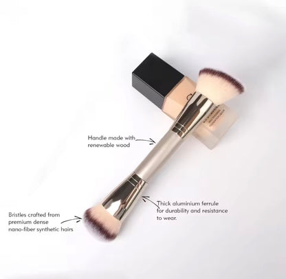 Professional Dual-Ended Makeup Brush – Foundation, Blush, Contour & Concealer